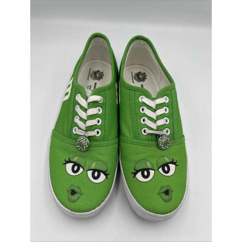 The Bradford Exchange Green M&M Miss Green Tennis Shoes W/ Charms Womens Sz 8 - Picture 2 of 9